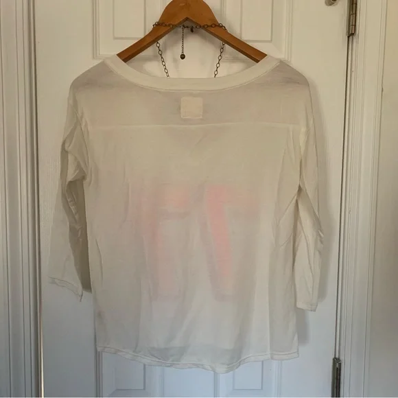 Y2K AEO White 77 Jersey V-Neck Vintage Tee - Picture 7 of 7